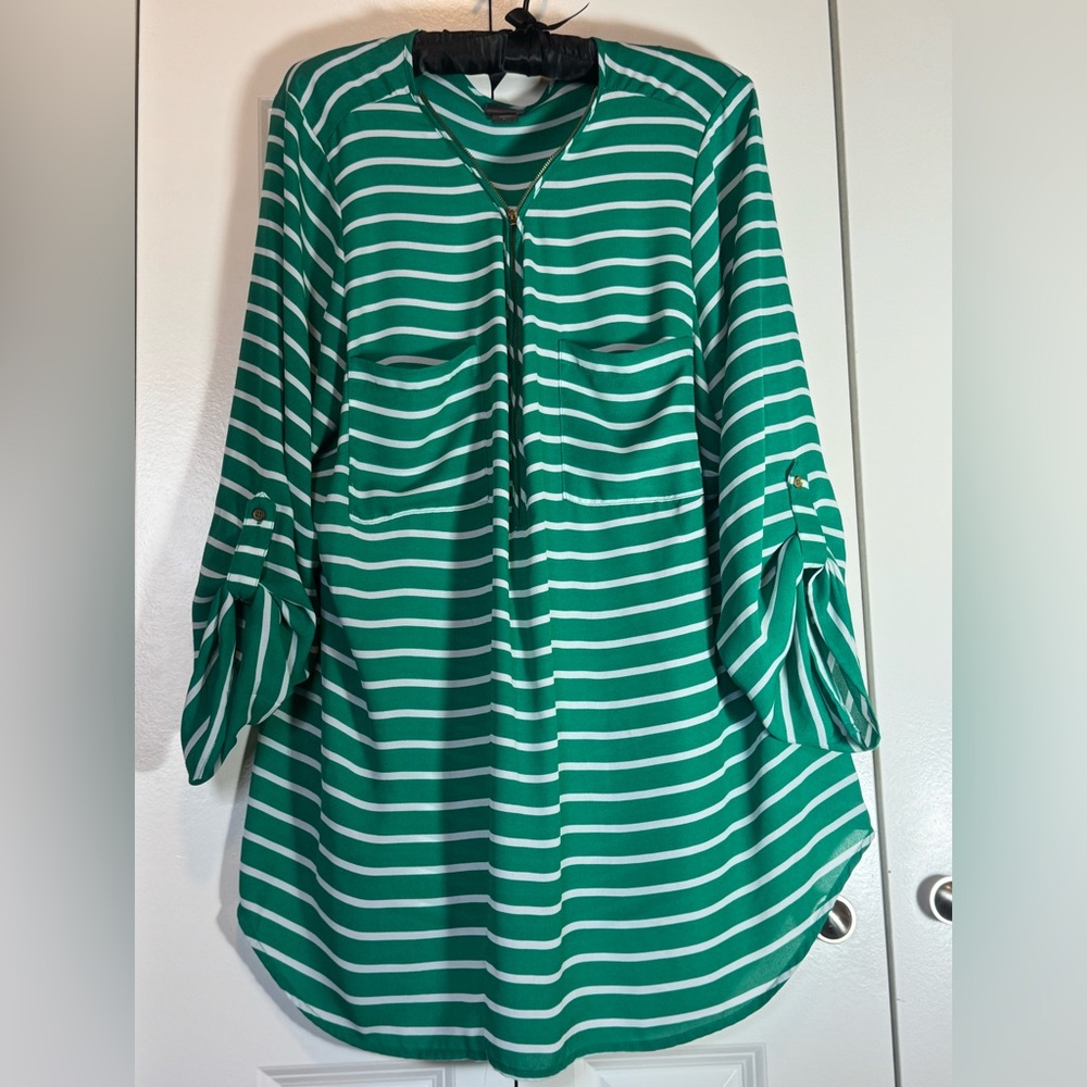 Covington Woman 2X Green White Striped‎ Zip Front Long Sleeve Blouse